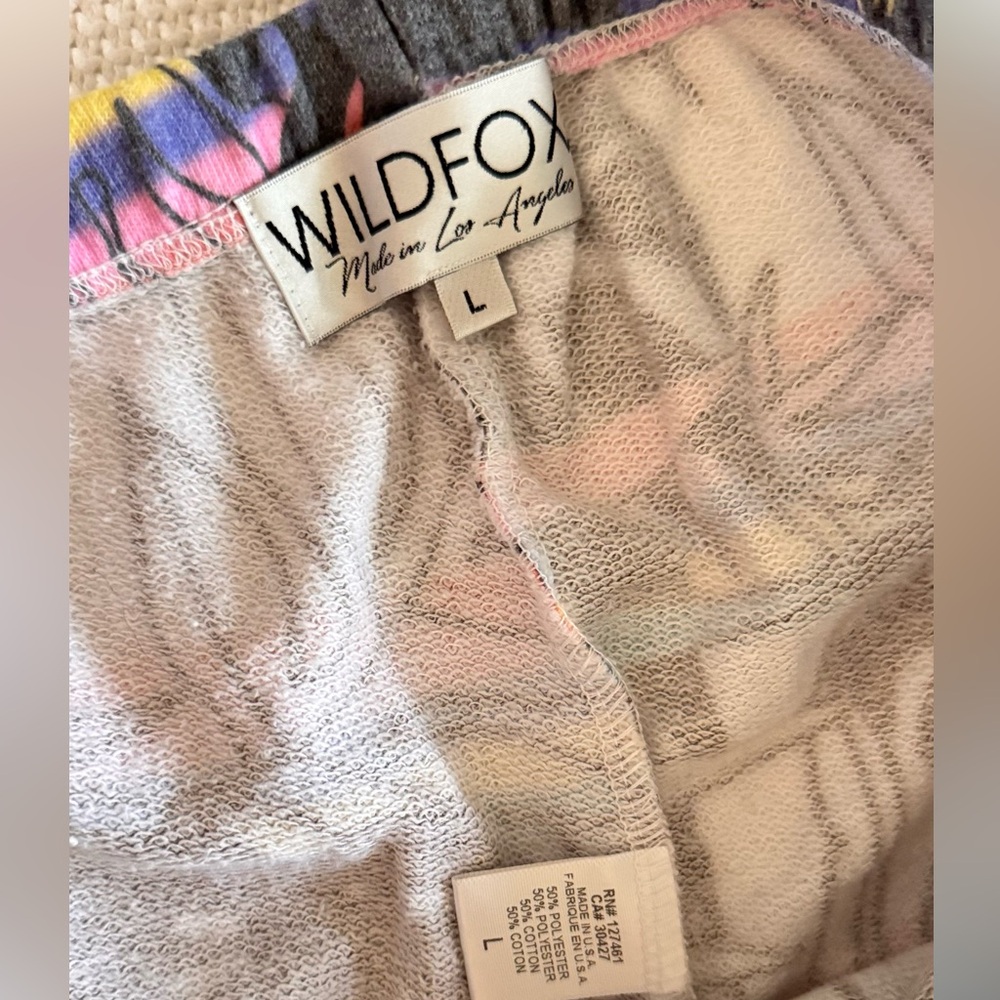 WILDFOX Colorful Black & White Tropical Joggers Sweatpants - Picture 9 of 11